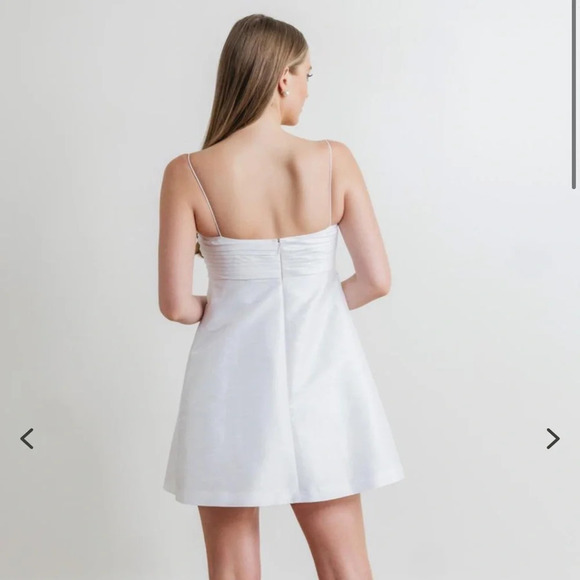 By Watters Ivy wedding dress mini a-line reception square neckline lined bride - Picture 8 of 9